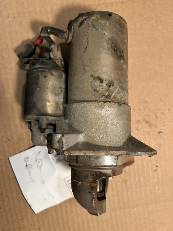 Starter Motor from a 2004 Chevrolet Colorado, photo 2