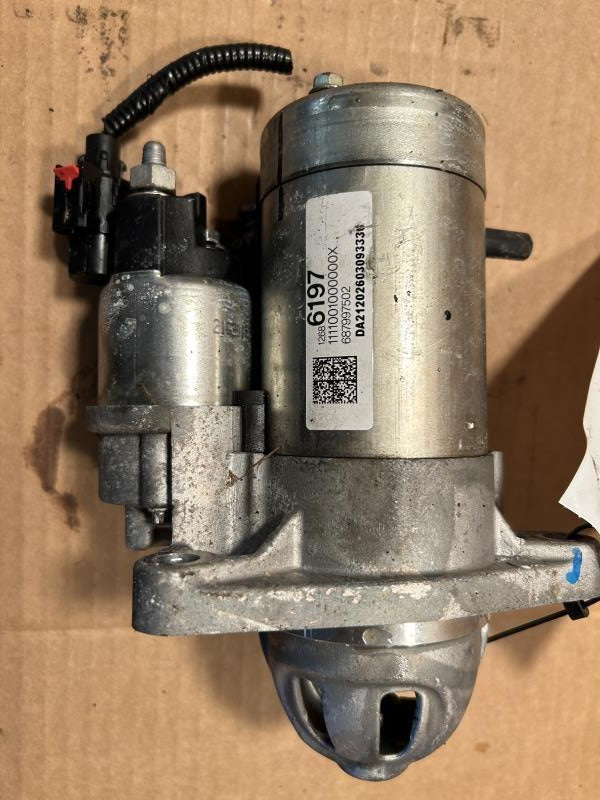 Starter Motor from a 2022 Chevrolet Spark, photo 2