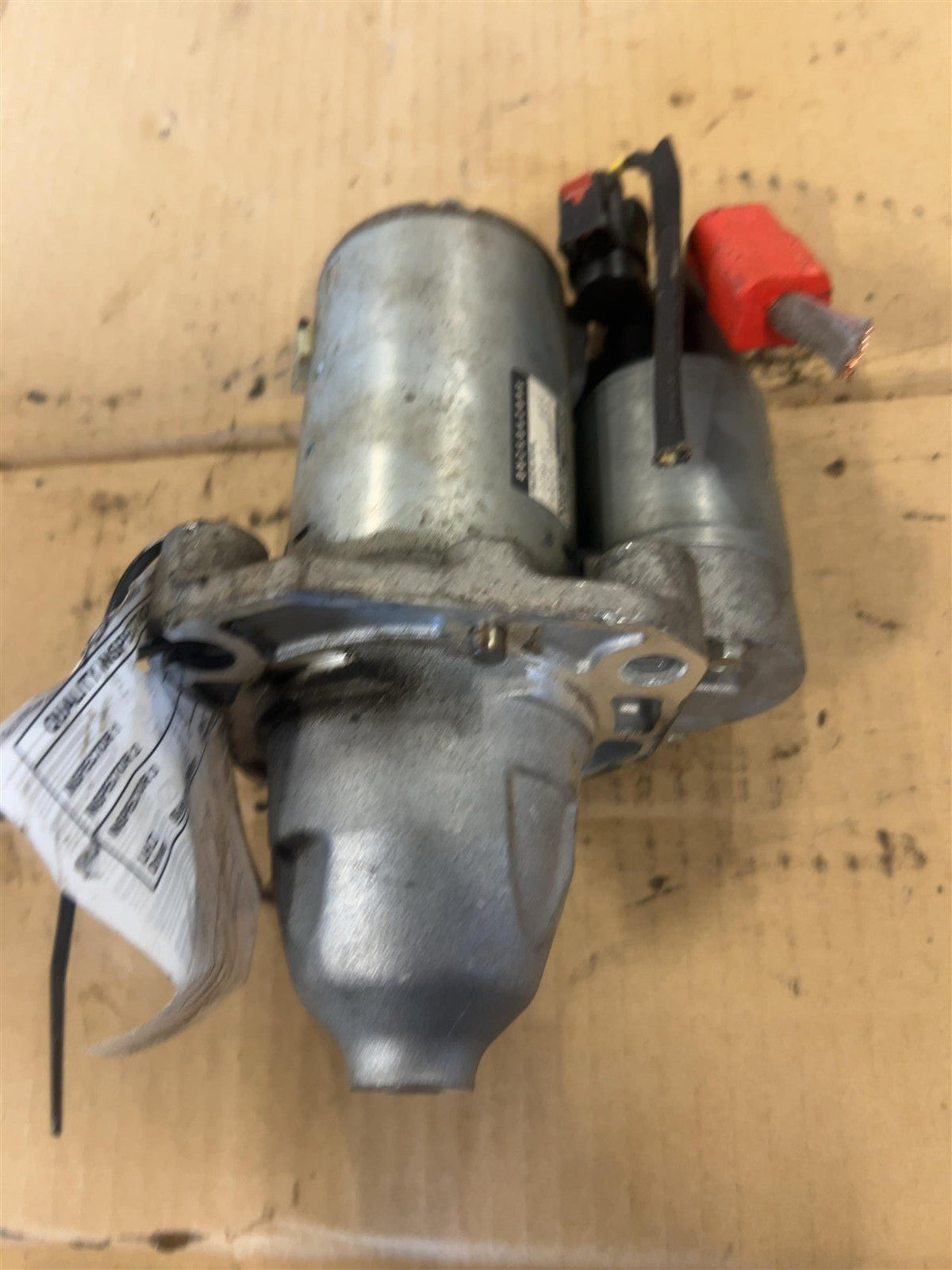 Starter Motor from a 2019 Dodge Charger, photo 1