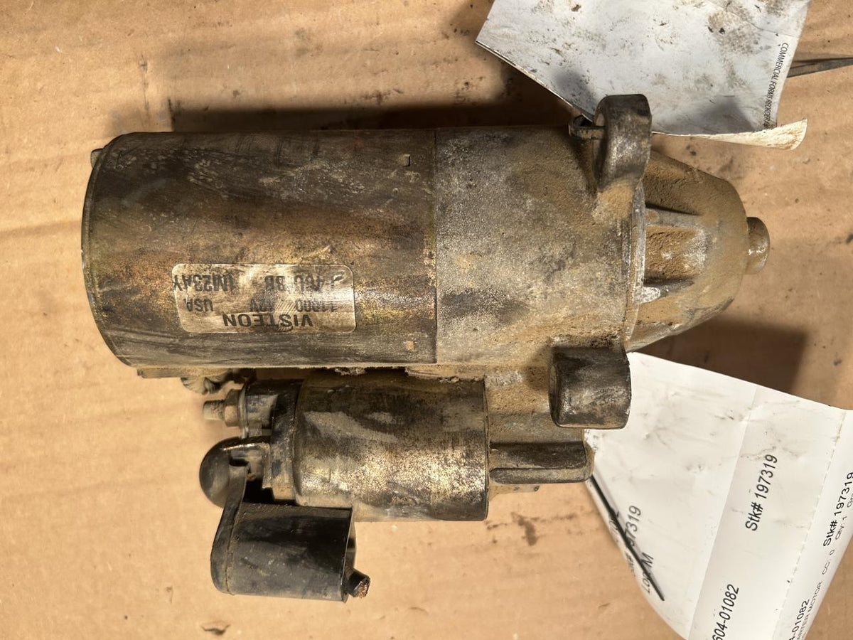 Starter Motor from a 2002 Ford Escort, photo 1