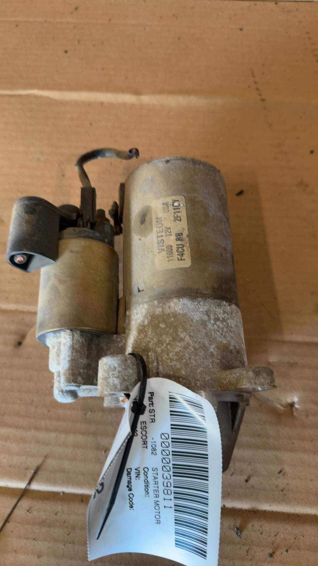 Starter Motor from a 2002 Ford Escort, photo 1