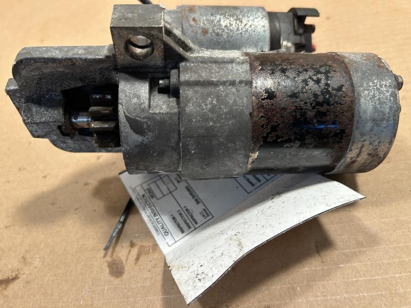 Starter Motor from a 2012 Ford Focus, photo 1