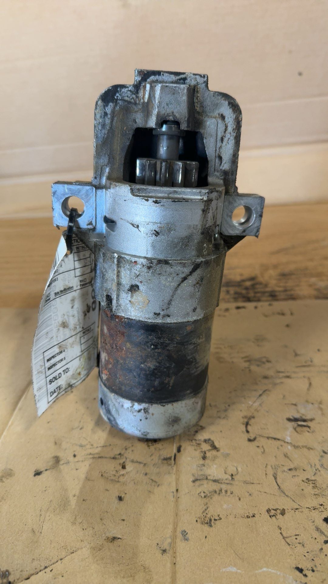 Starter Motor from a 2007 Ford, photo 1