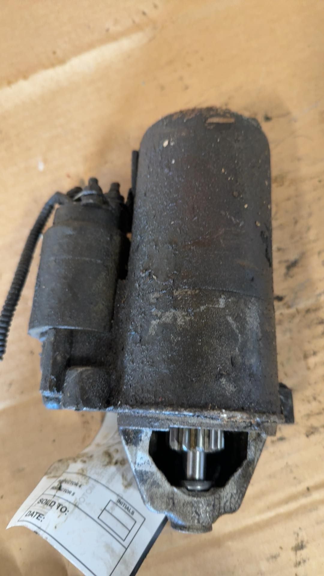 Starter Motor from a 1999 Ford Ranger, photo 2