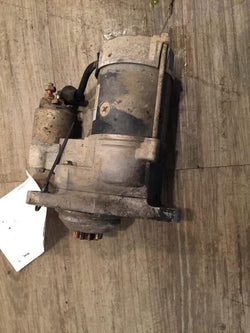 Starter Motor from a 2006 GMC, photo 1