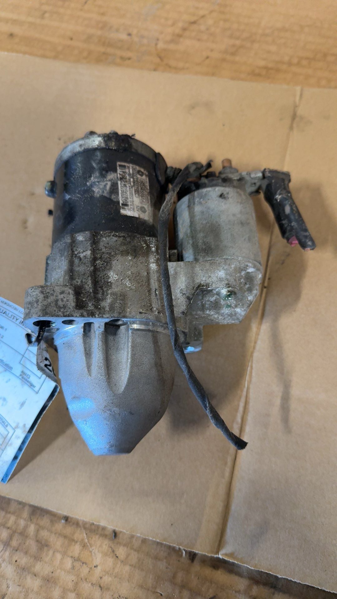 Starter Motor from a 2017 Jeep Compass, photo 1