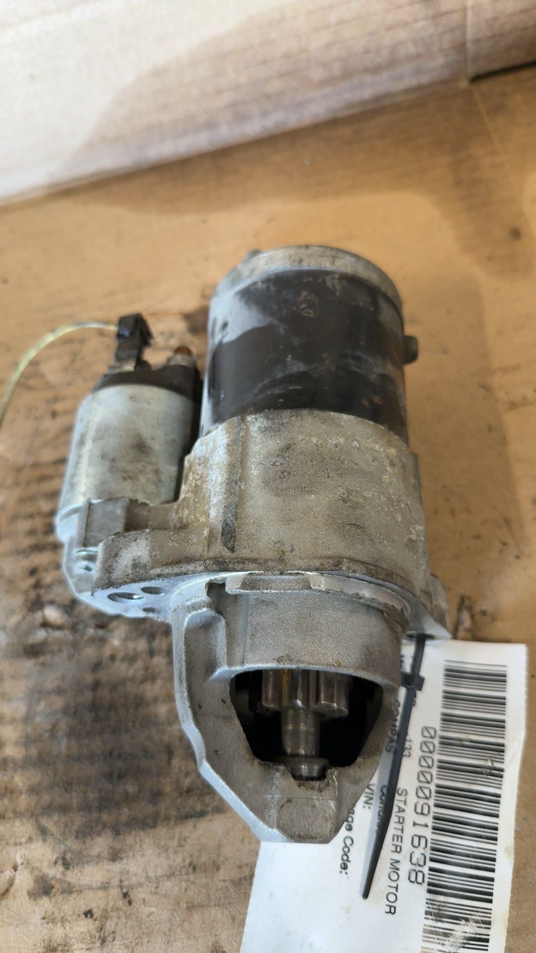 Starter Motor from a 2010 Jeep Compass, photo 1