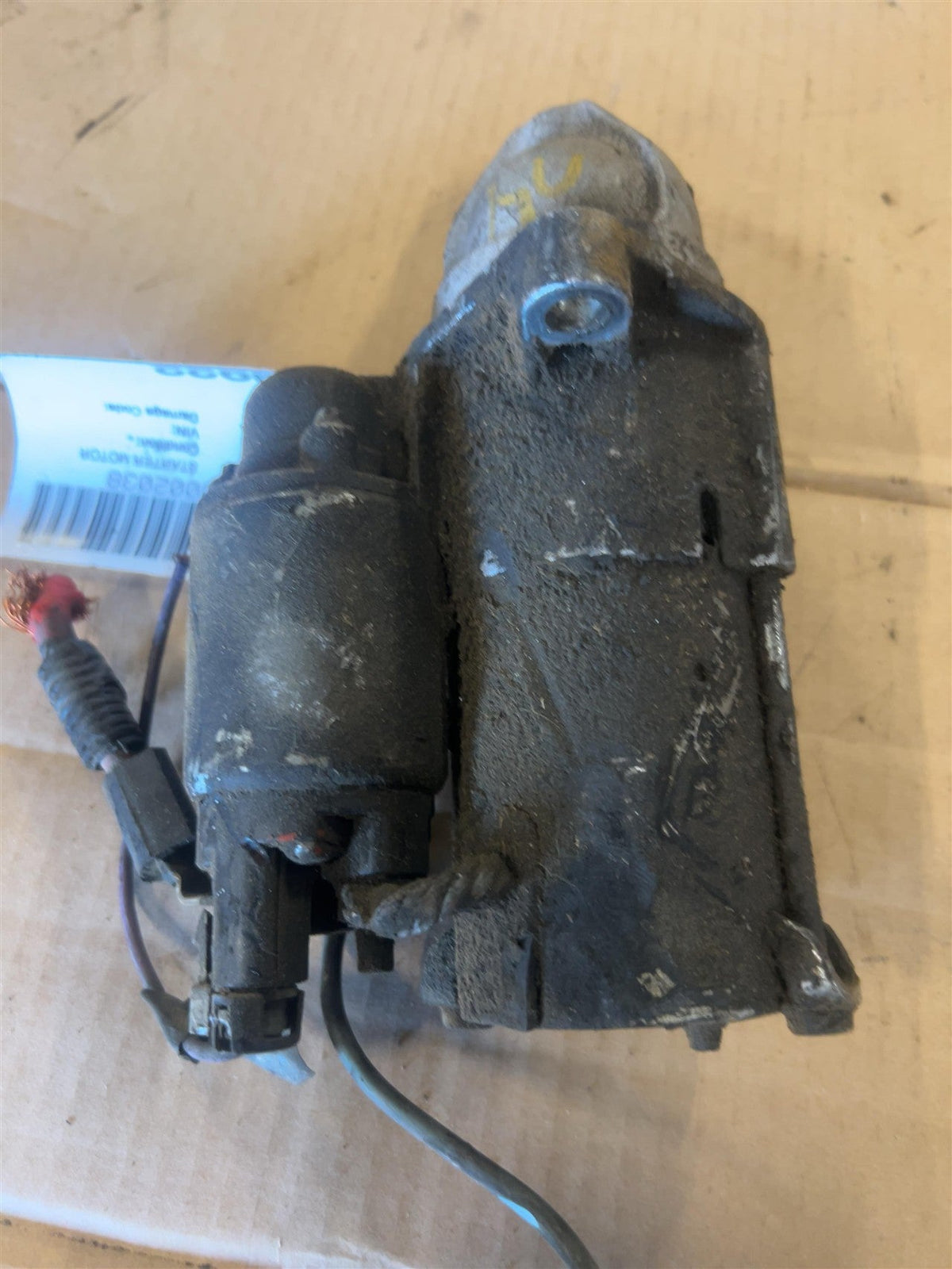 Starter Motor from a 2010 Chevrolet Malibu, photo 1