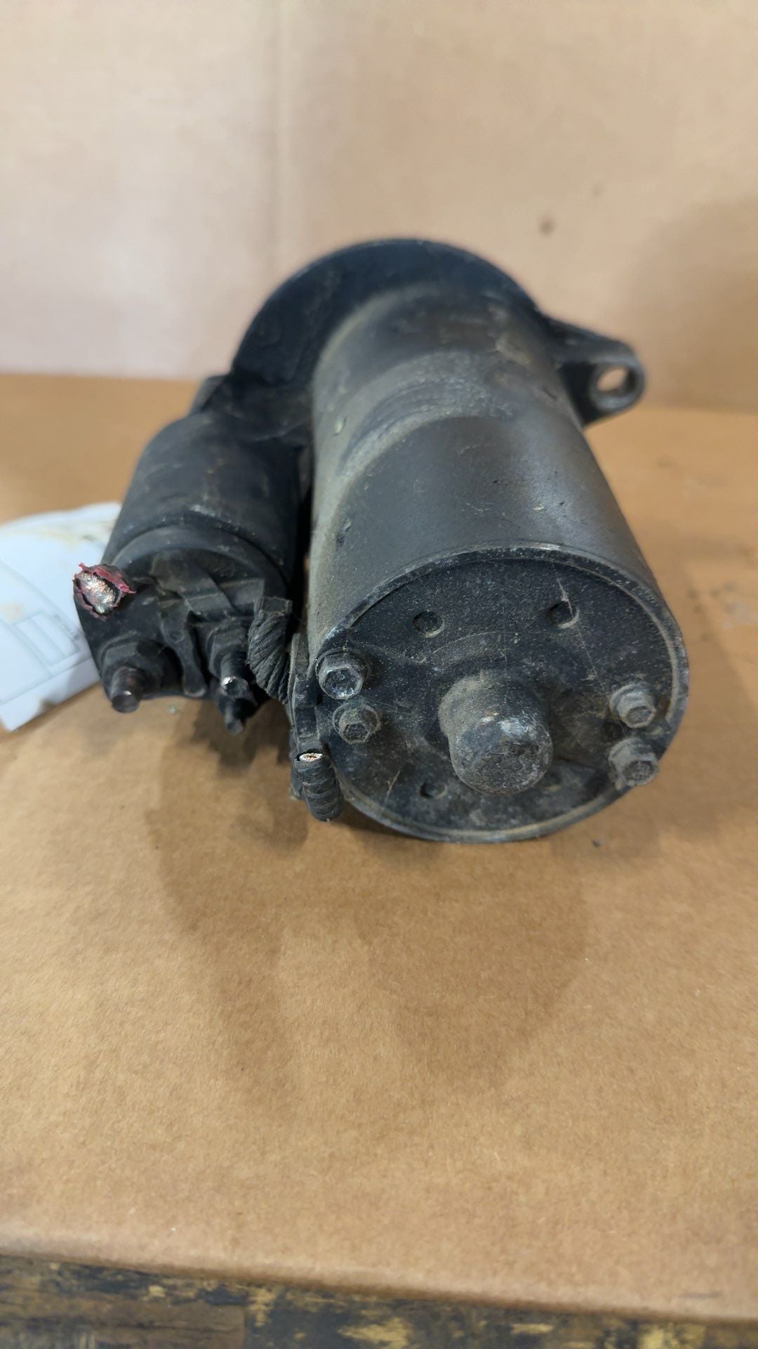Starter Motor from a 2004 Ford Mustang, photo 2
