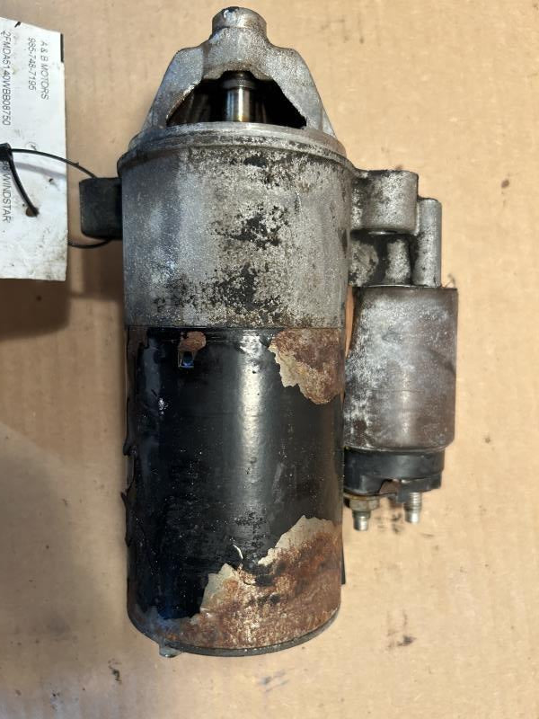 Starter Motor from a 1998 Ford Windstar, photo 1