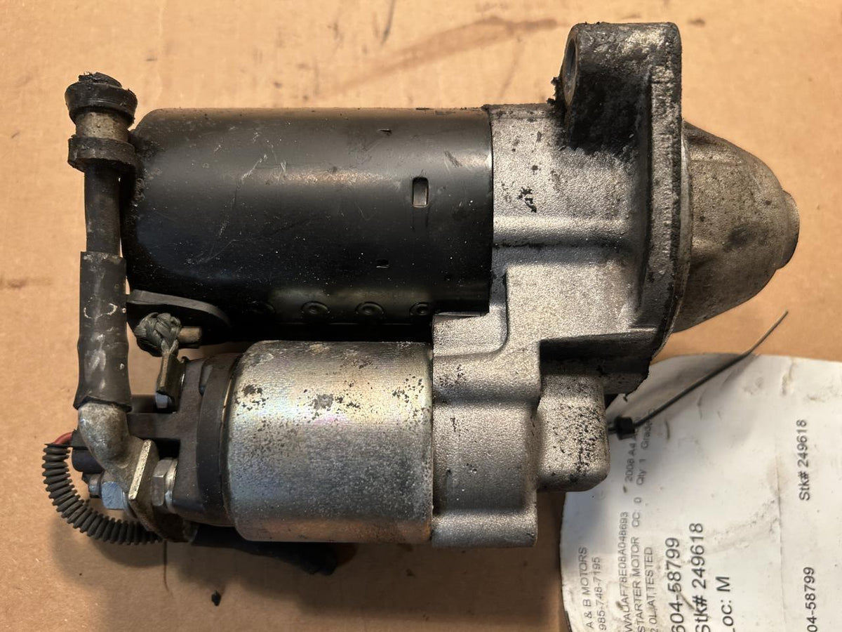 Starter Motor from a 2008 Audi A4, photo 2
