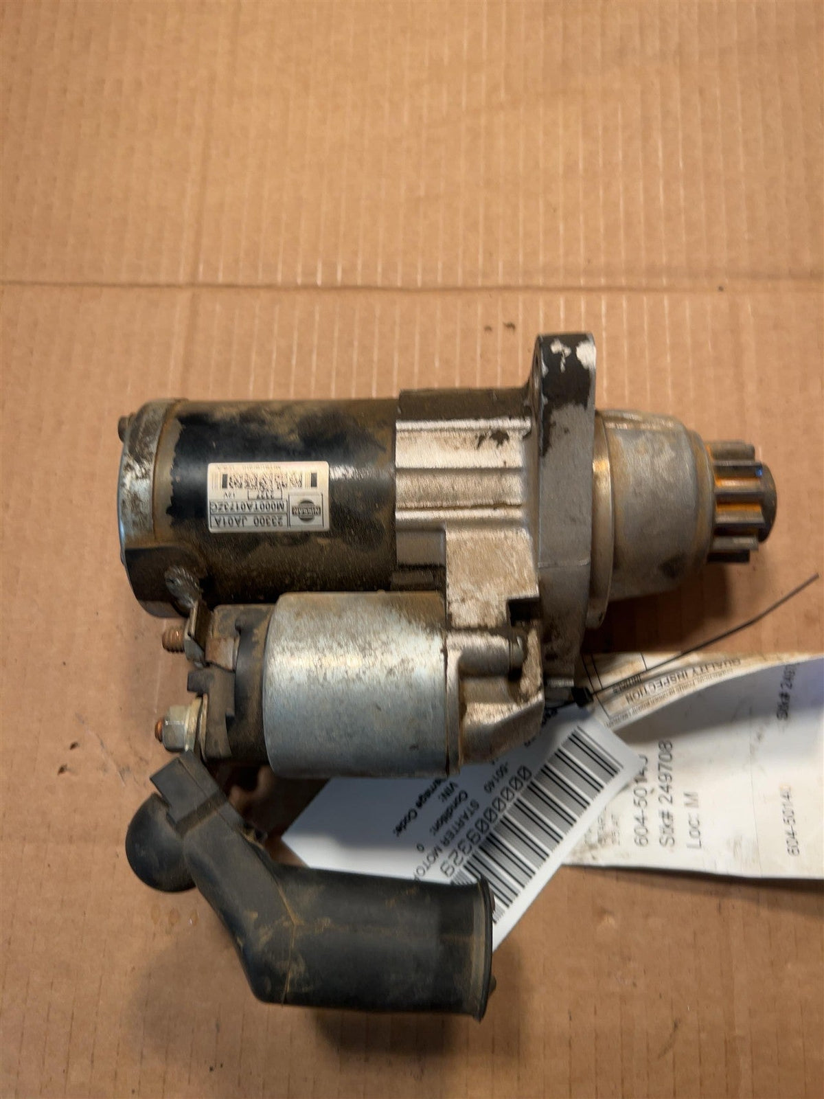 Starter Motor from a 2012 Nissan Altima, photo 2