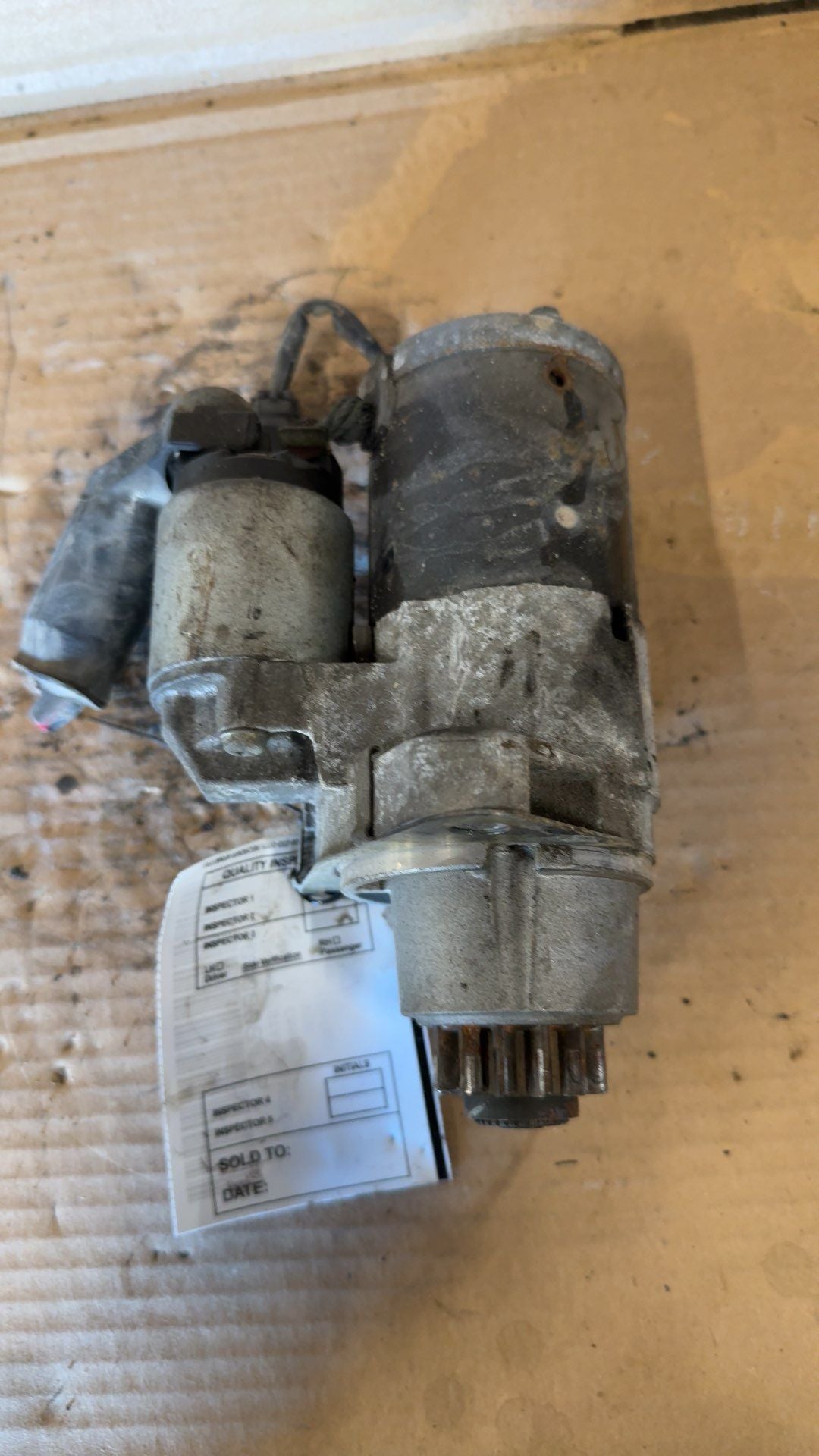 Starter Motor from a 2016 Nissan Altima, photo 2