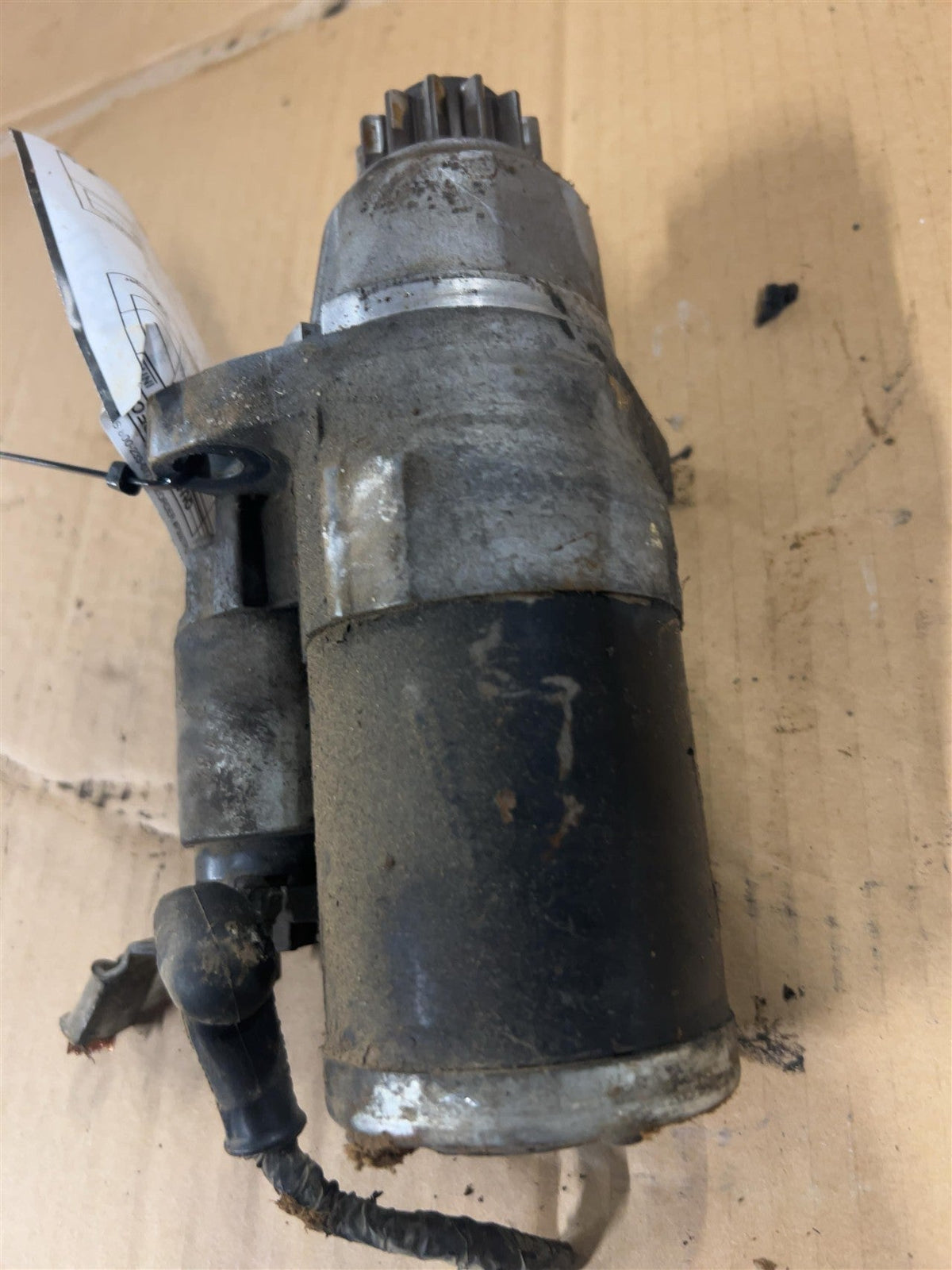 Starter Motor from a 2010 Nissan Altima, photo 2