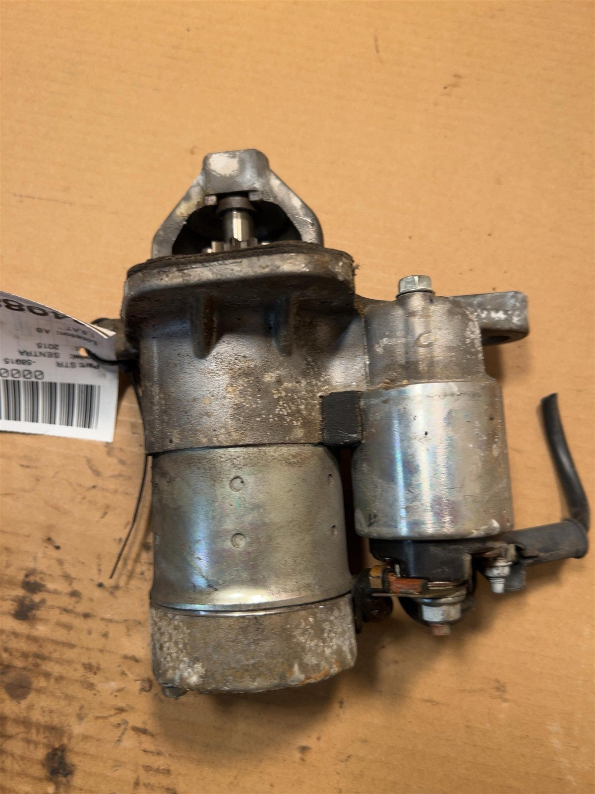 Starter Motor from a 2015 Nissan Sentra, photo 1