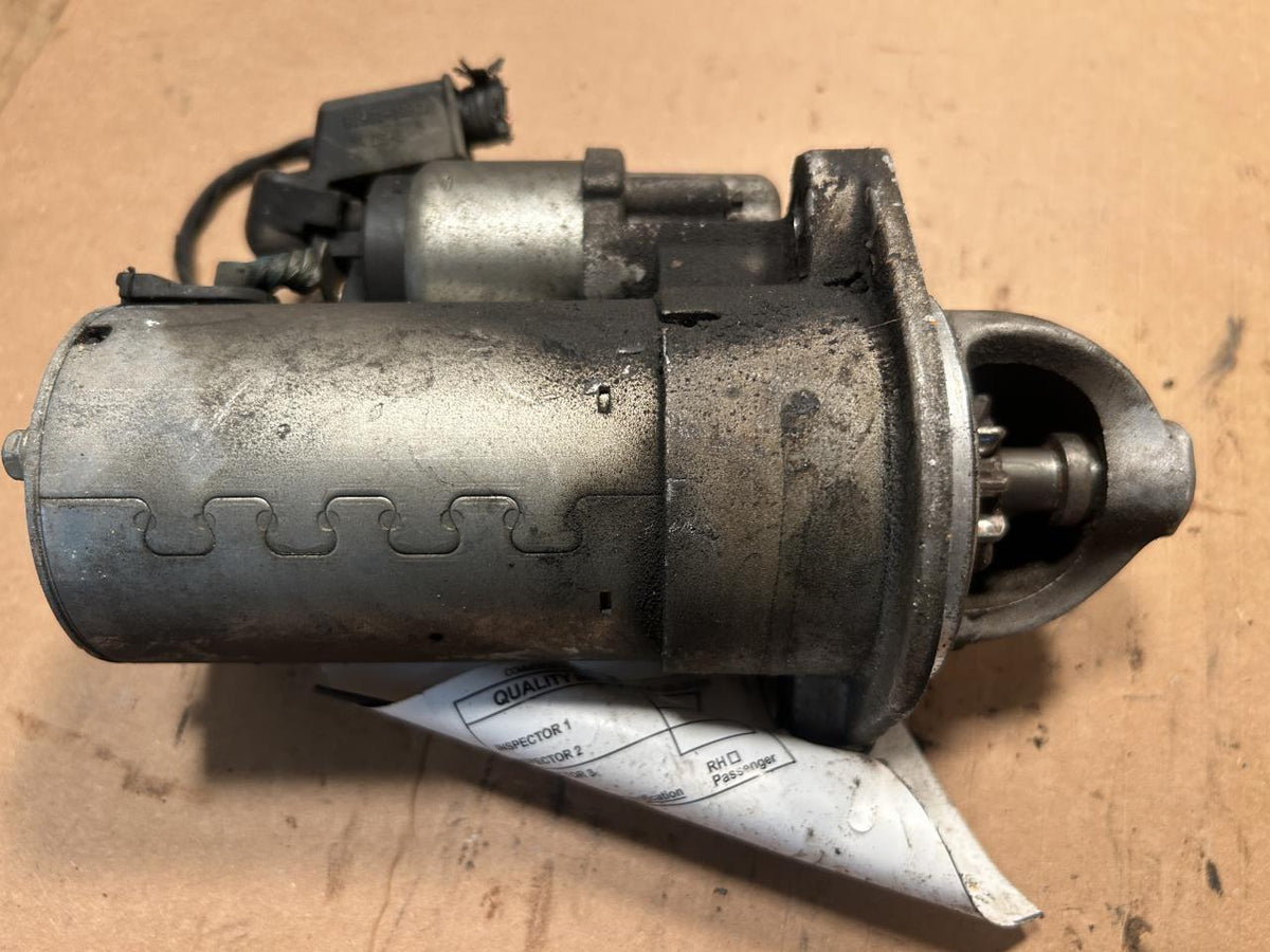 Starter Motor from a 2011 Hyundai Elantra, photo 1
