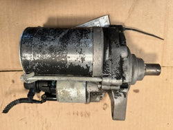 Starter Motor from a 2005 Honda Accord, photo 1