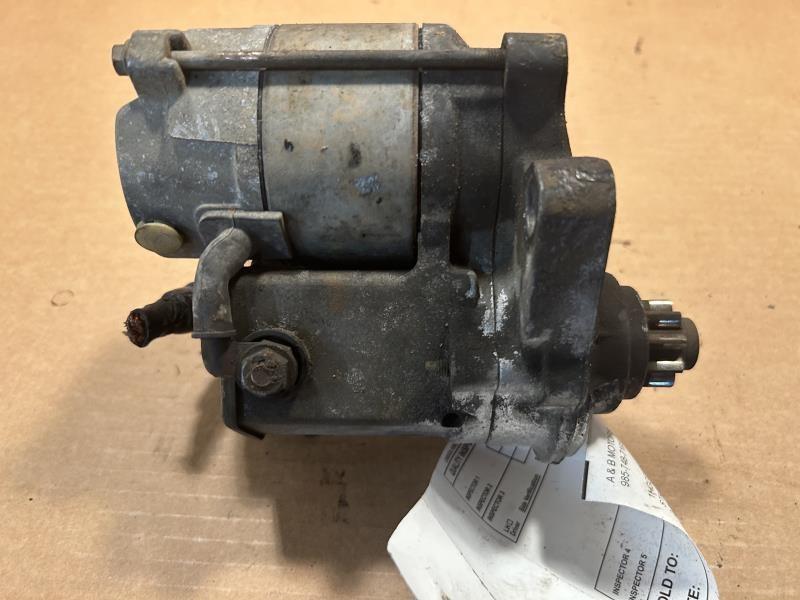 Starter Motor from a 2002 Honda Accord, photo 2