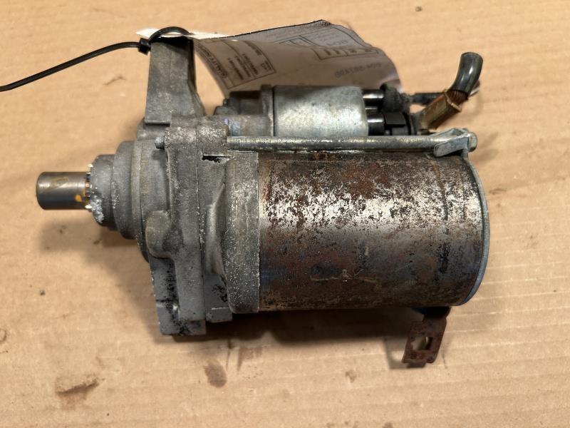 Starter Motor from a 2007 Honda, photo 2