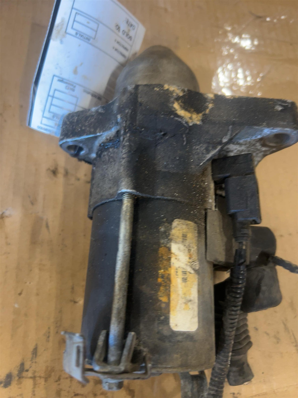 Starter Motor from a 2009 Honda Civic, photo 2