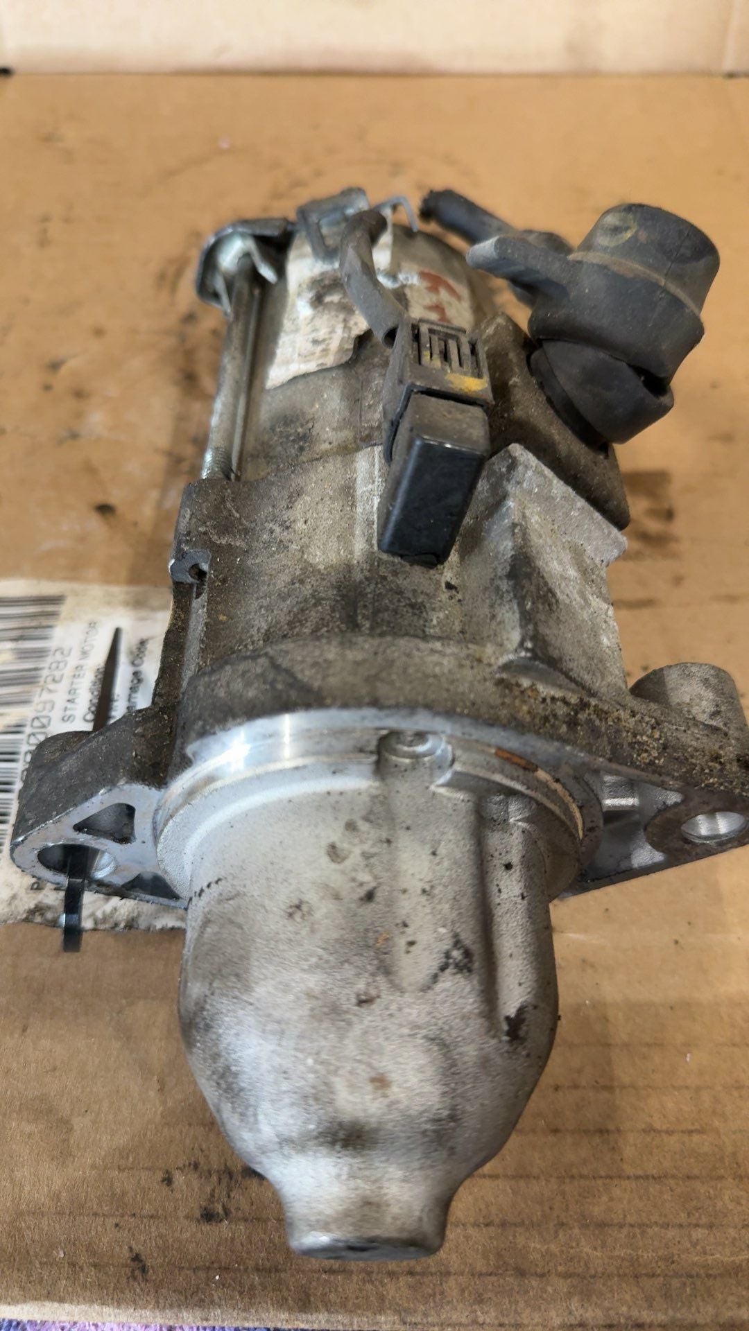 Starter Motor from a 2008 Honda CR-V, photo 2