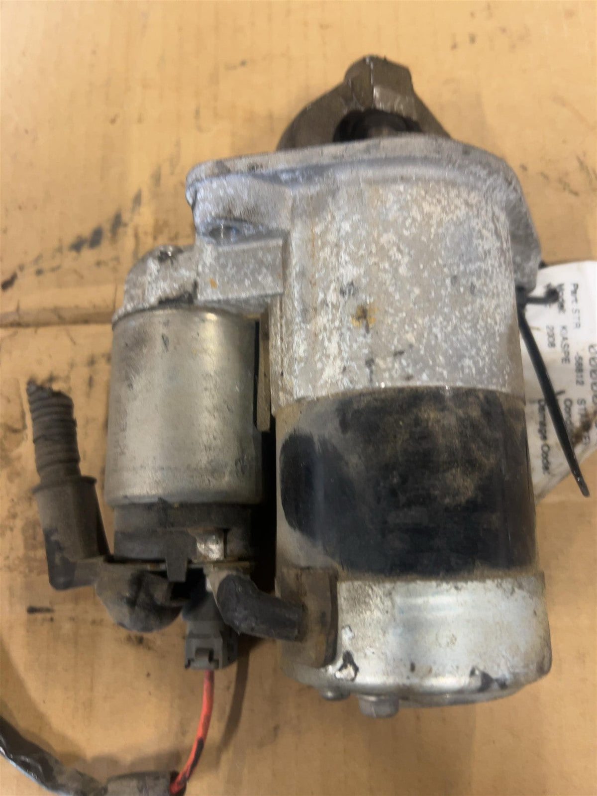 Starter Motor from a 2008 Kia Spectra, photo 1