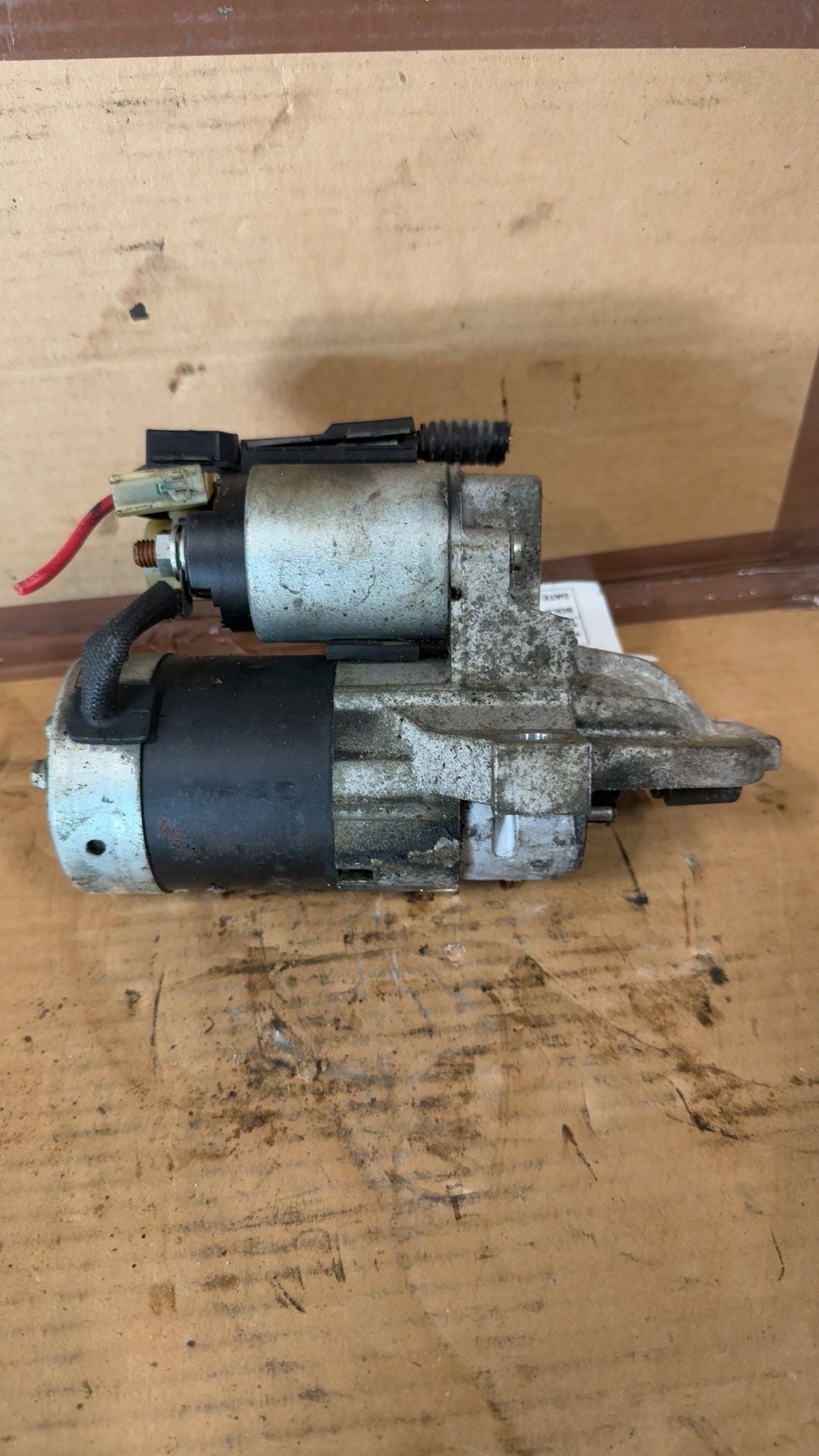 Starter Motor from a 2009 Mazda 6, photo 1