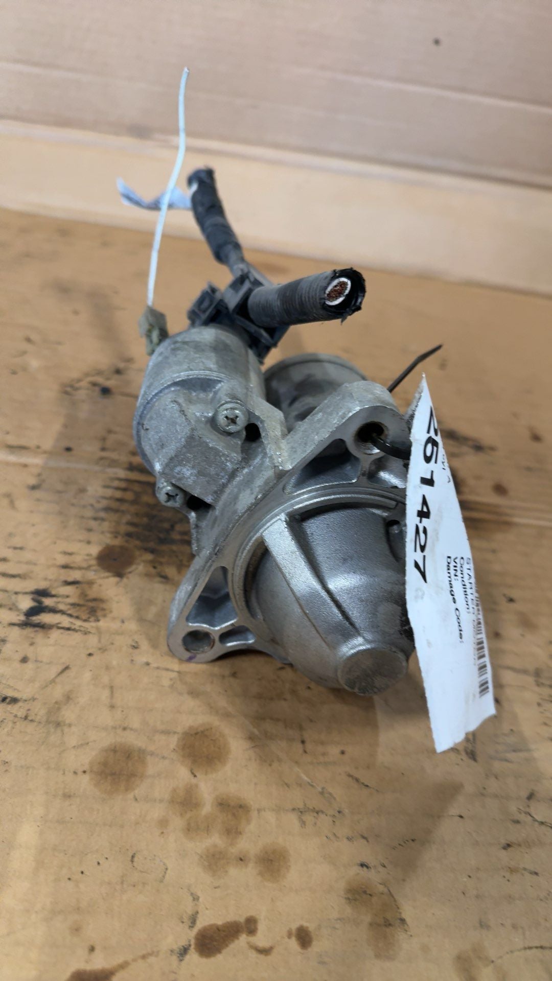 Starter Motor from a 2016 Mazda CX-5, photo 2