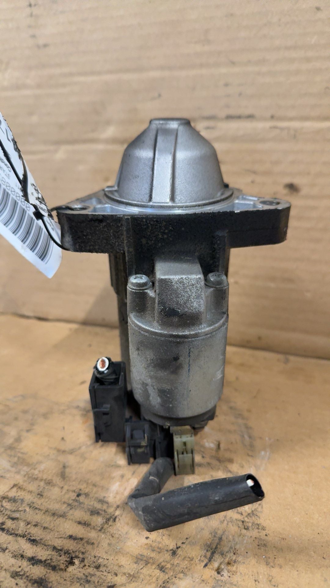 Starter Motor from a 2016 Mazda CX-5, photo 1