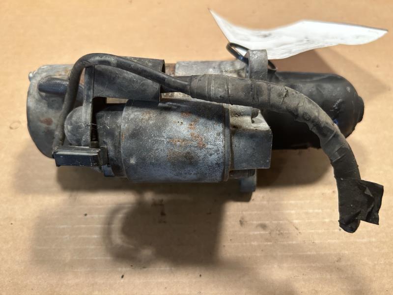 Starter Motor from a 1995 Mazda MX-6, photo 2