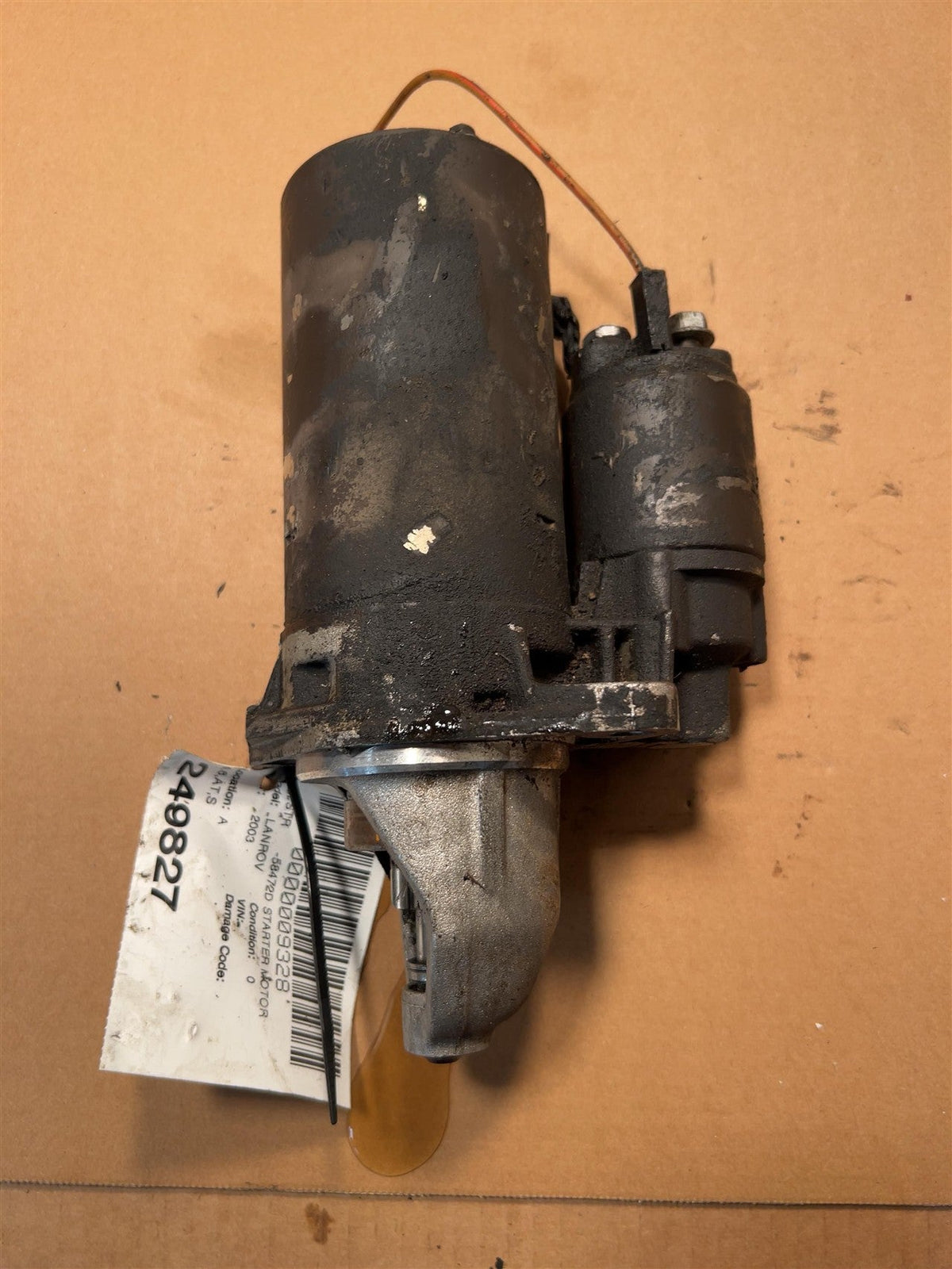 Starter Motor from a 2003 Land Rover, photo 1