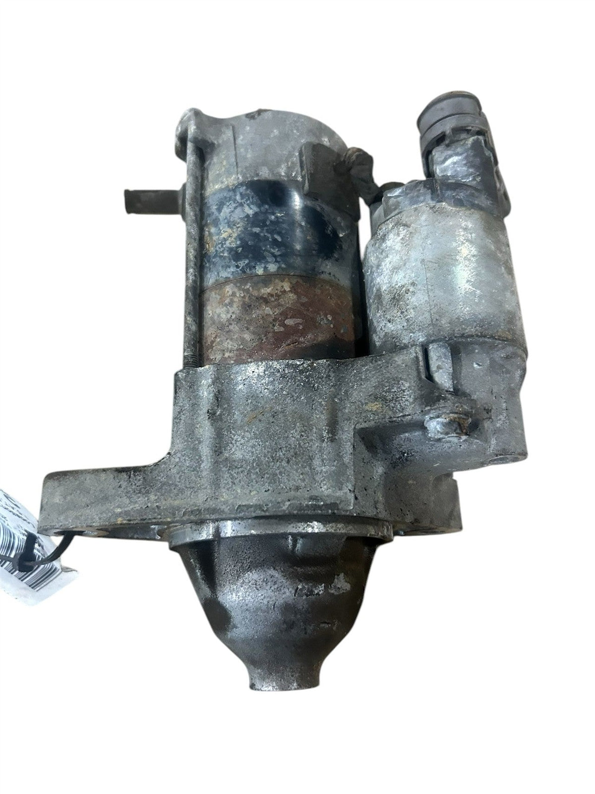 Starter Motor from a 2010 Toyota Yaris, photo 2