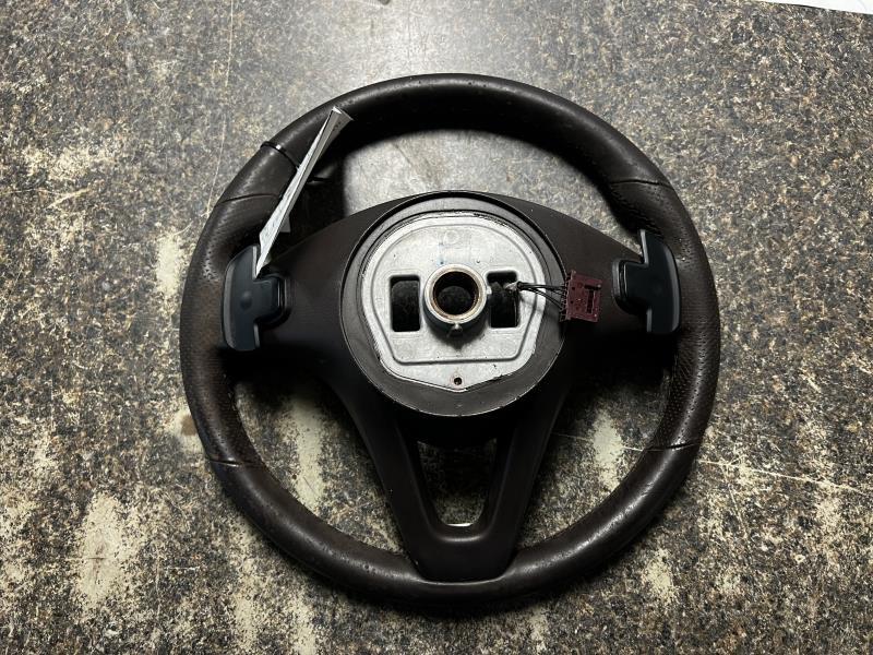 Steering Wheel from a 2016 Mercedes-Benz GLE-Class, photo 2