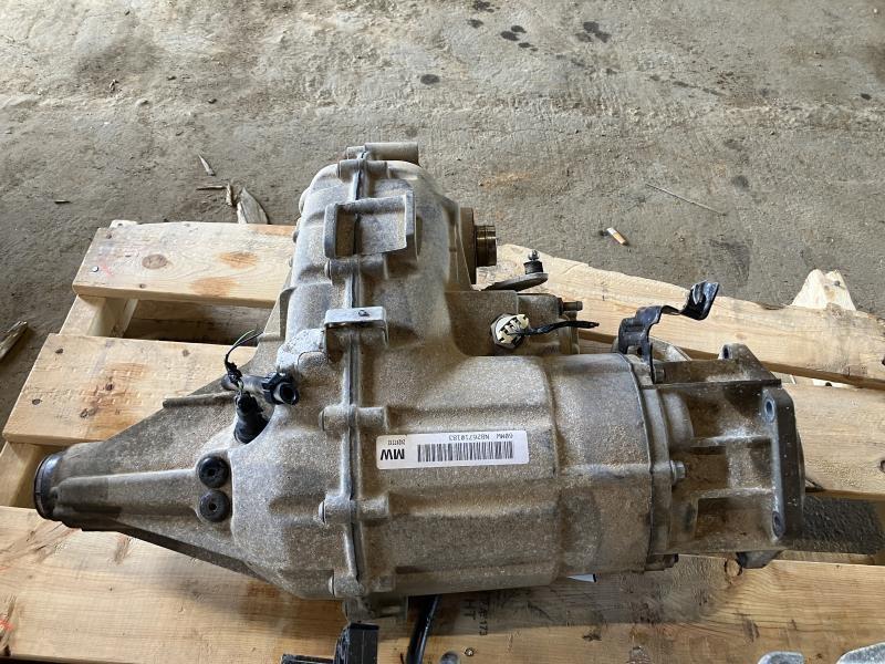 Transfer Case from a 2009 Chevrolet Silverado 1500, photo 4