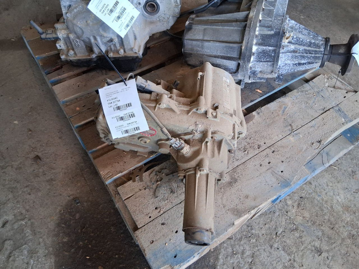 Transfer Case from a 2004 GMC Sonoma, photo 1
