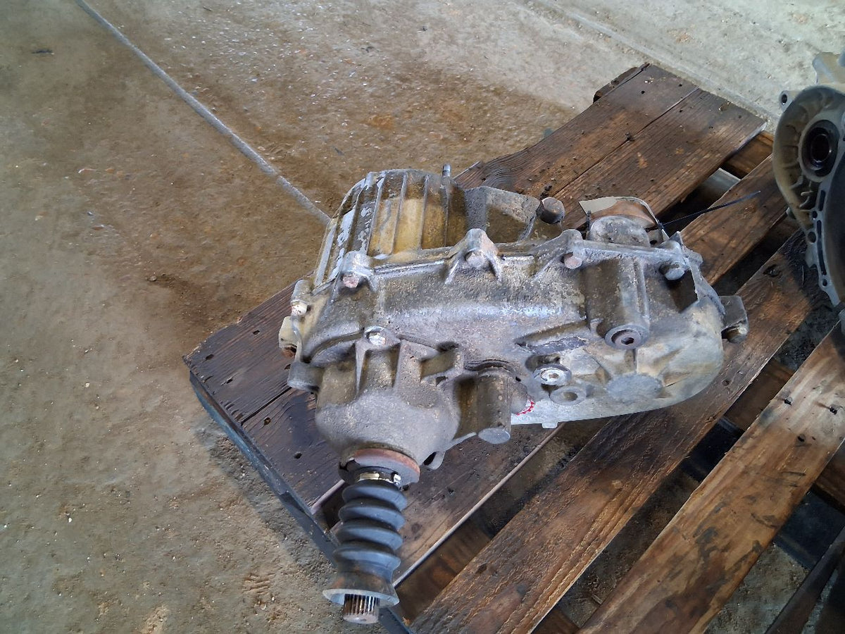 Transfer Case from a 2000 Jeep Grand Cherokee, photo 6