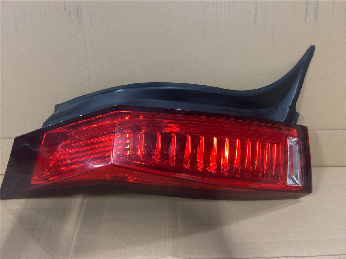 Tail Light from a 2012 Cadillac CTS, left side, photo 2