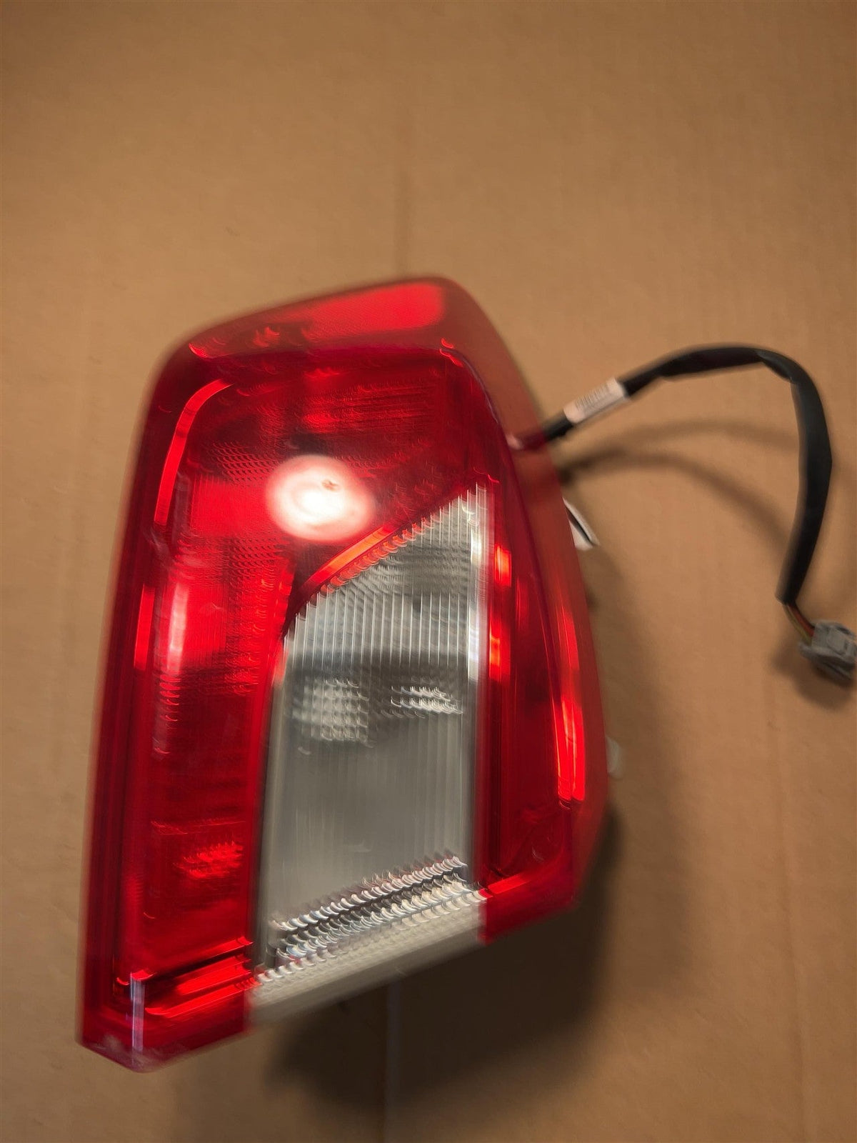 Tail Light from a 2016 Chevrolet Cruze, left side, photo 3