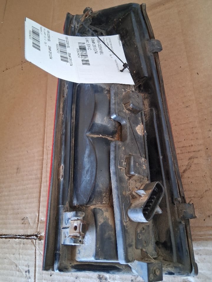 Tail Light from a 1995 GMC 1500, left side, photo 3