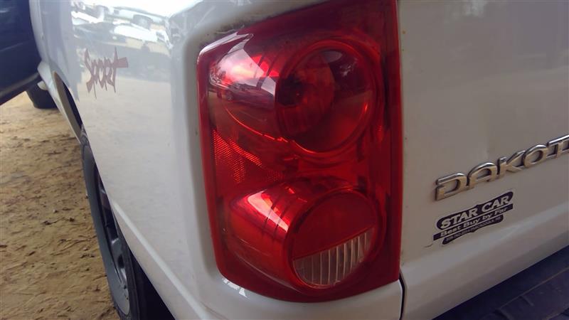 Tail Light from a 2005 Dodge Dakota, left side, photo 1