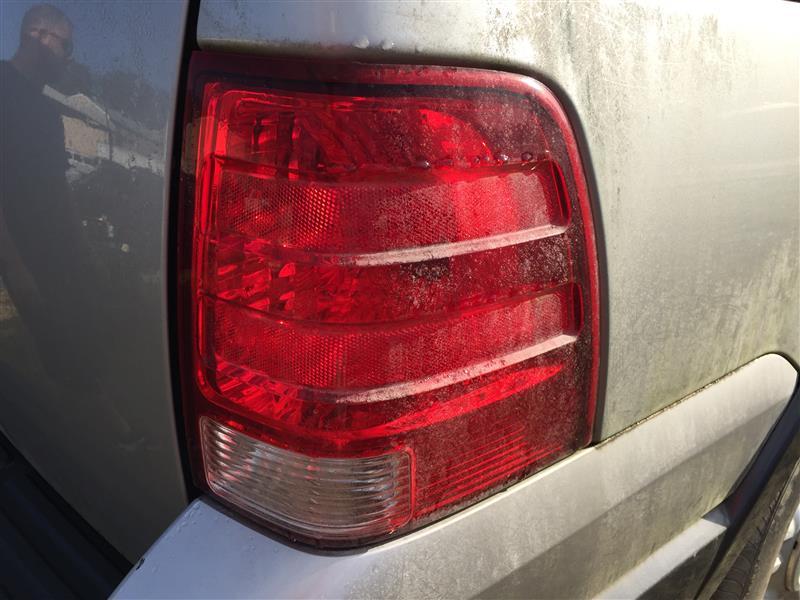 Tail Light from a 2006 Ford Expedition, right side, photo 1