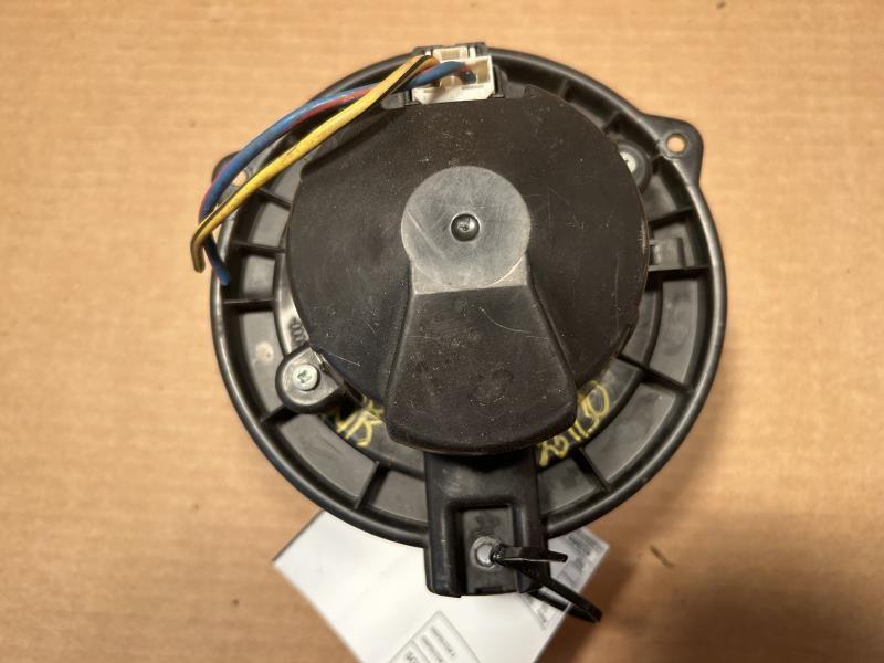 Blower Motor from a 2006 Honda, front, photo 2