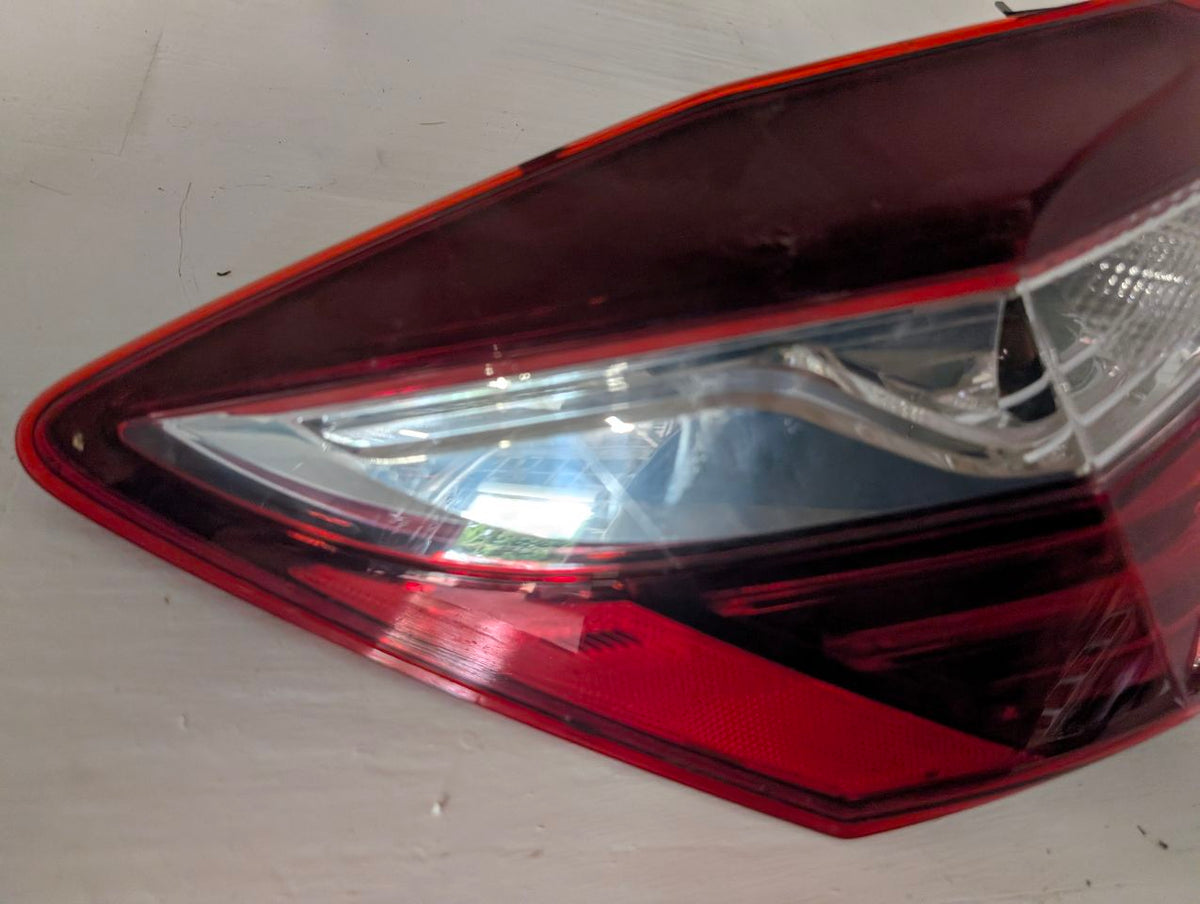 Tail Light from a 2016 Honda Accord, left side, photo 3