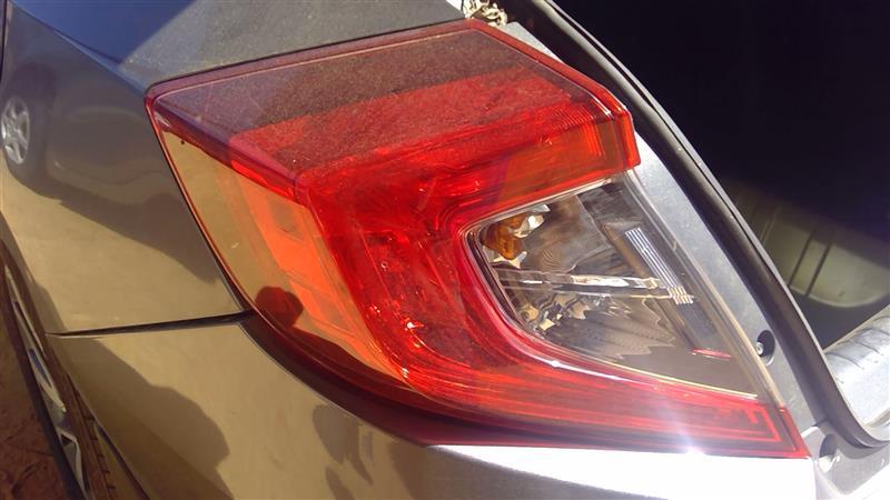 Tail Light from a 2018 Honda Civic, left side, photo 1