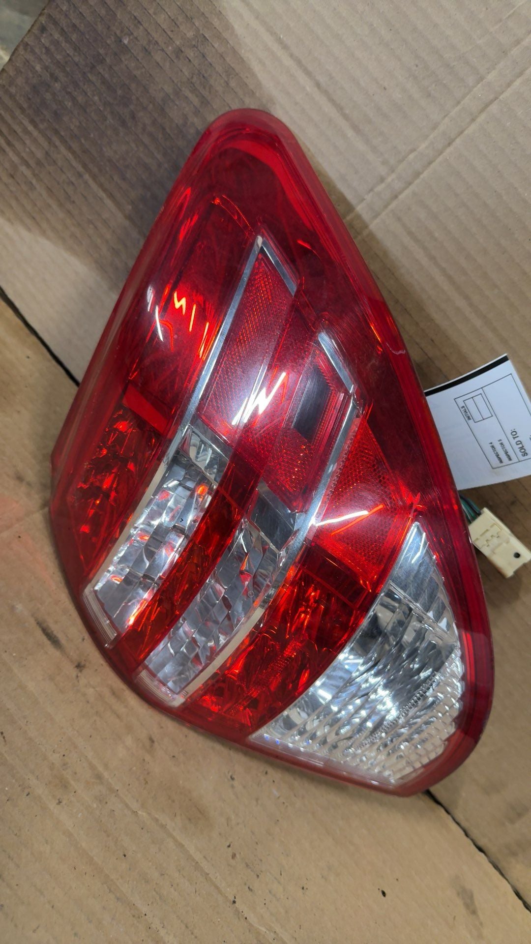 Tail Light from a 2009 Toyota RAV4, right side, photo 2