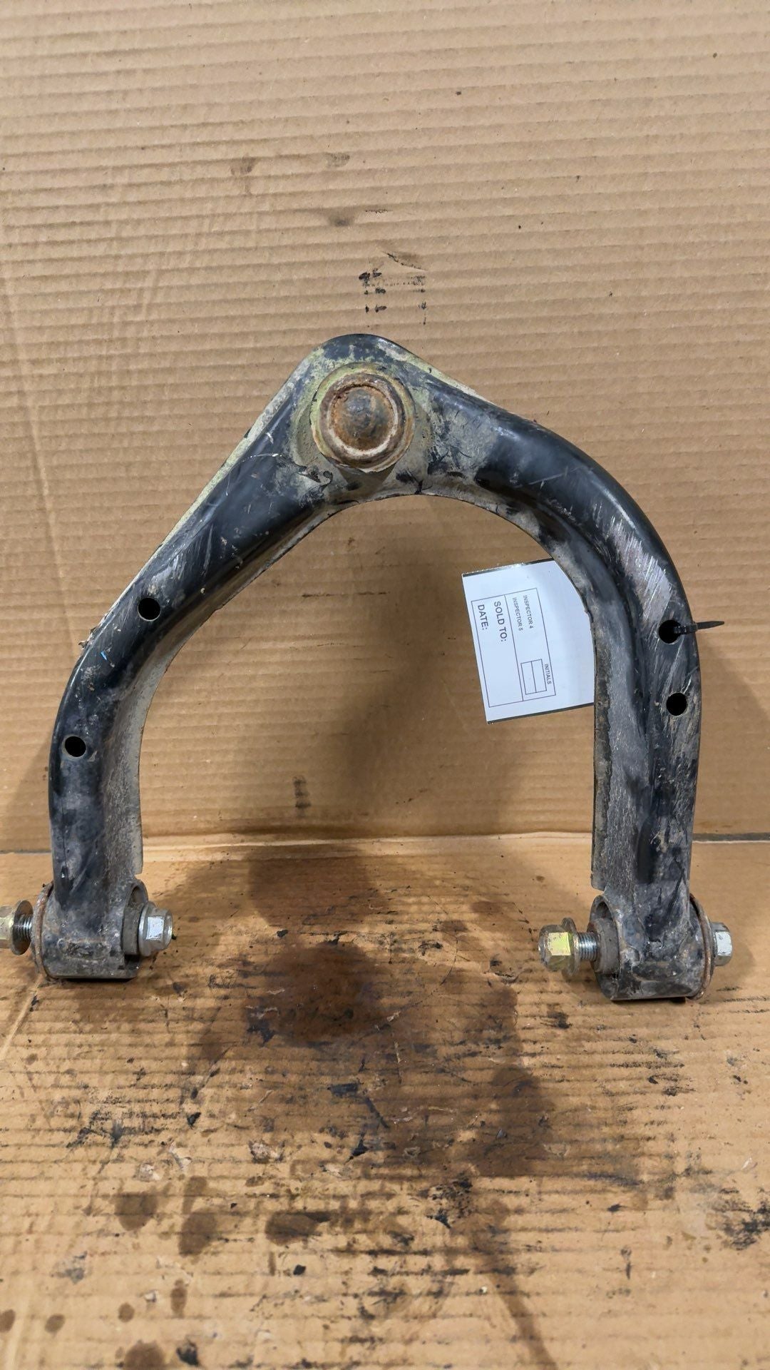 Upper Control Arm from a 2020 Nissan Titan, front, left side, photo 2