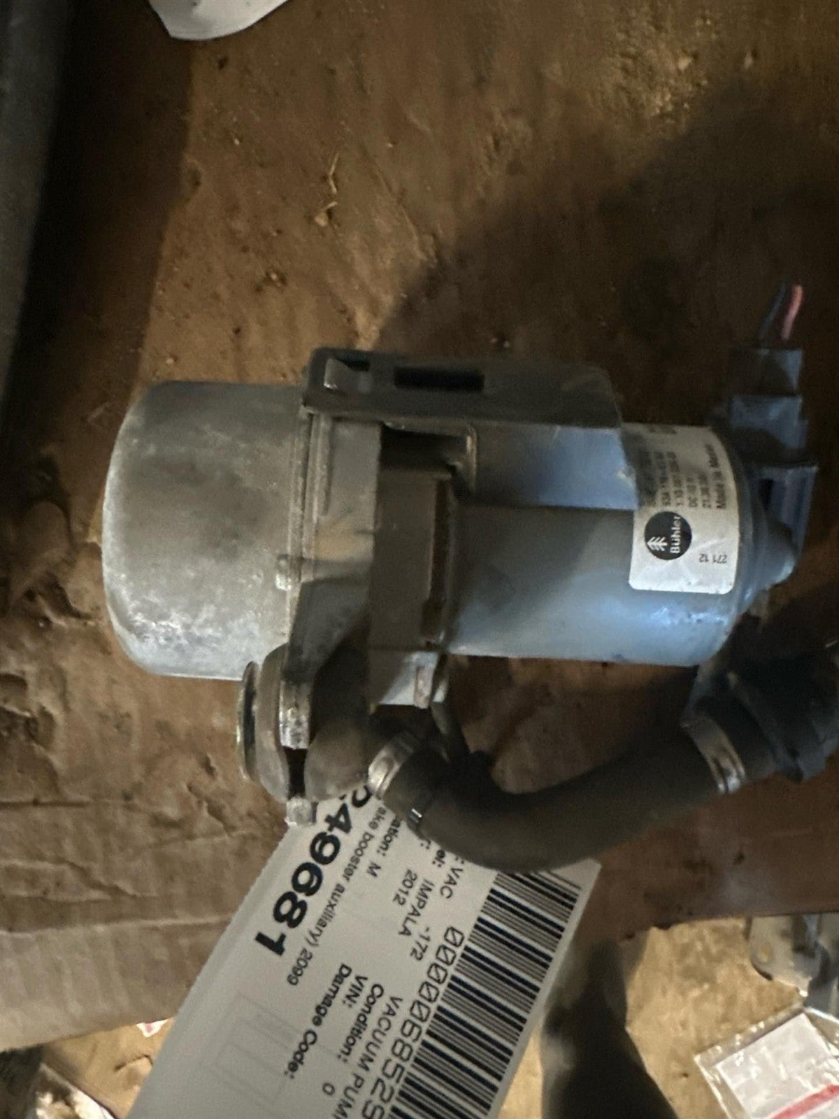 Vacuum Pump from a 2012 Chevrolet Impala, photo 1