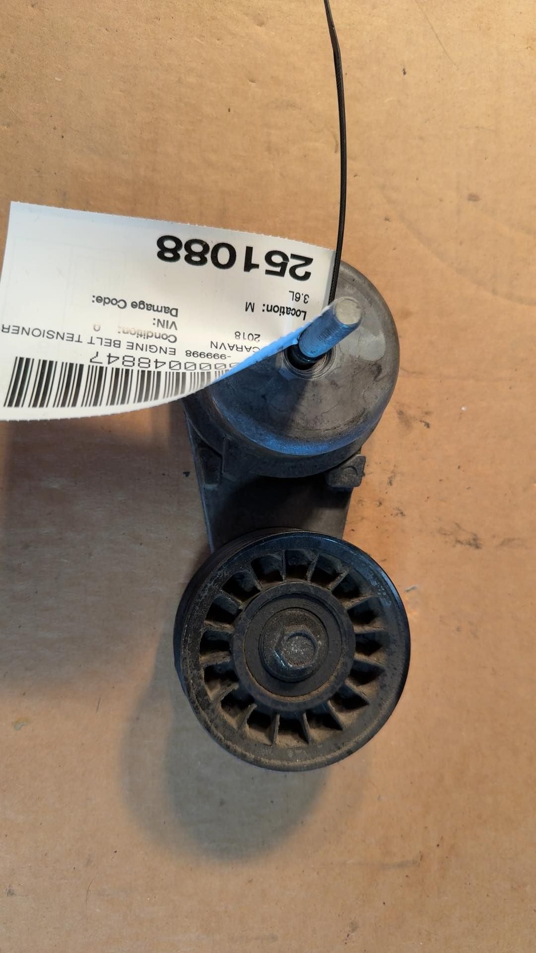 Belt Tensioner from a 2018 Dodge Caravan, photo 1