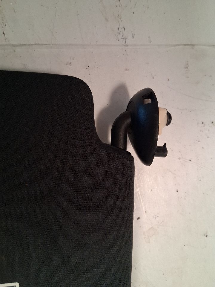 Sun Visor from a 2019 Honda Civic, right side, photo 3