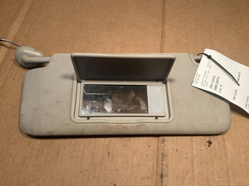 Sun Visor from a 2018 Honda Civic, left side, photo 3